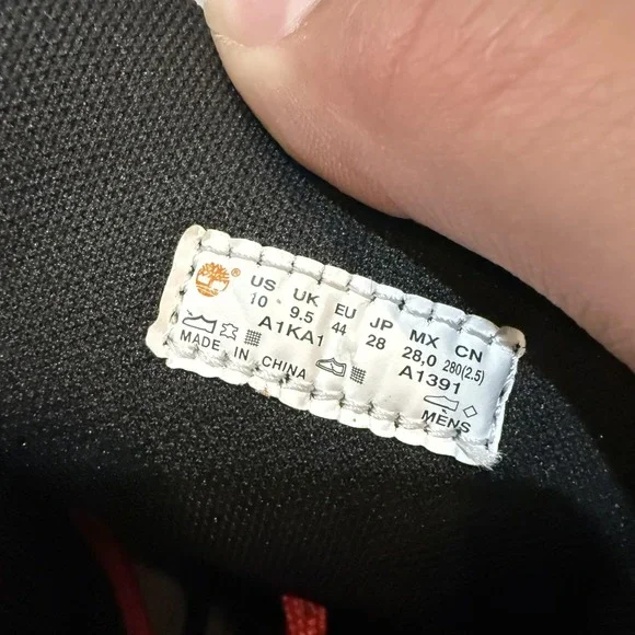 Timberland Men's Gray Boots with Red Laces - Picture 6 of 8